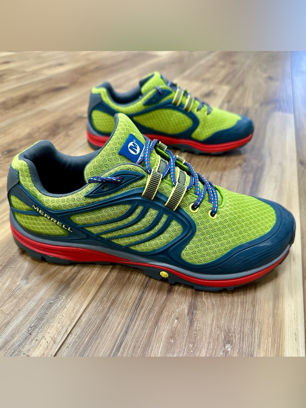 Merrell Verterra J03989 Waterproof Hiking Trail Running Shoes, Size 9